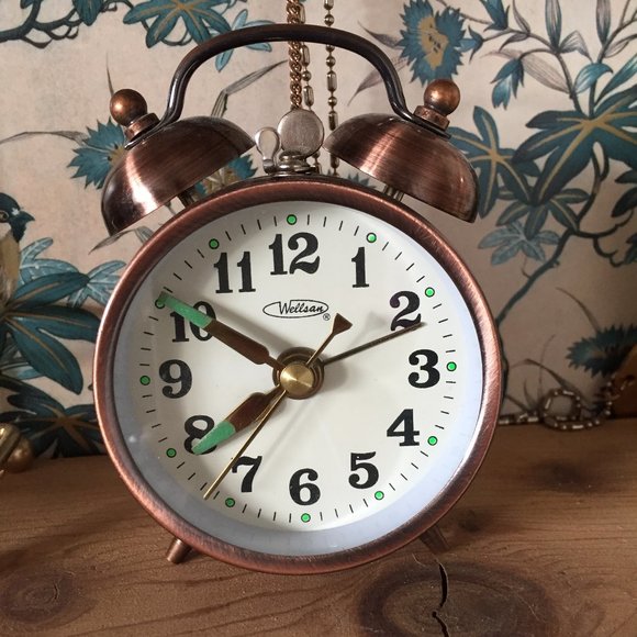 Wellson Other - Vintage Wind Up Alarm Clock with Glow in the Dark Hands and Hour Markers